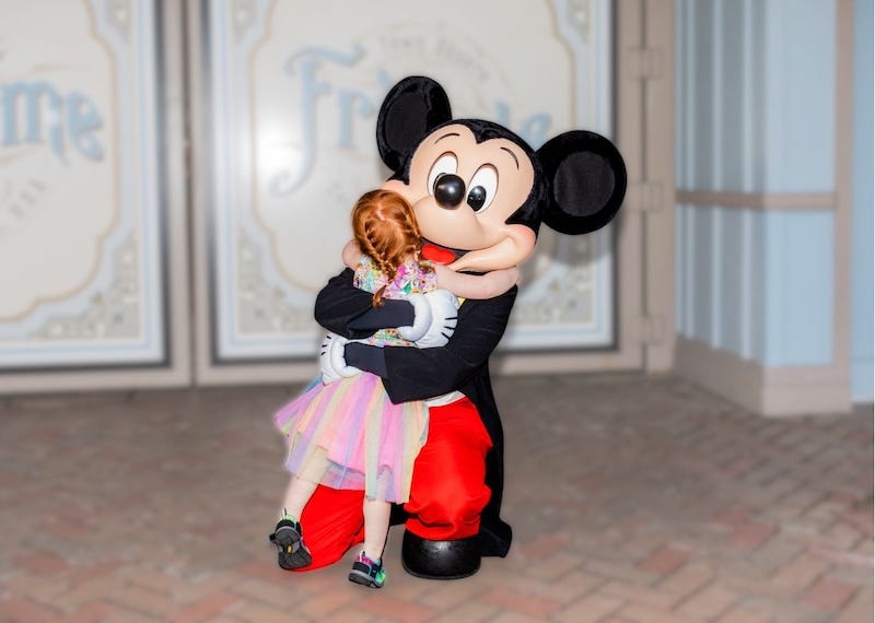The Best Leadership Podcast Ever – The Disney Hug – mickeyu